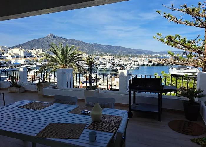 Private In Huge Penthouse 1st Line Puerto Banus, Incredible Views, Jacuzzis * Marbella