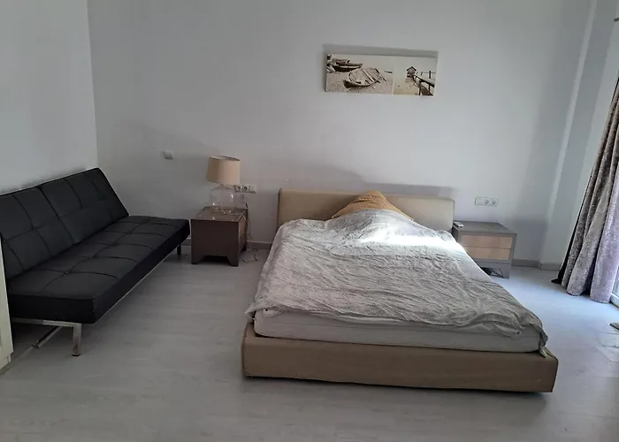 Private In Huge Penthouse 1st Line Puerto Banus, Incredible Views, Jacuzzis